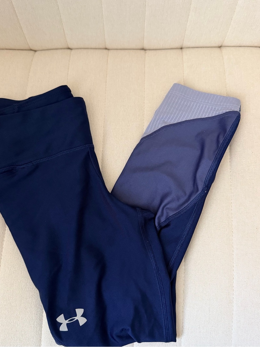Under Armour Navy Compression Capri Leggings